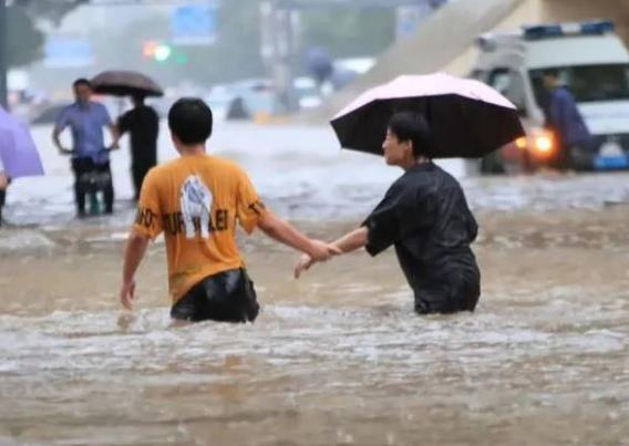 湖北柳林遭极端强降雨致21人遇难，遭遇极端天气普通人如何自救？
